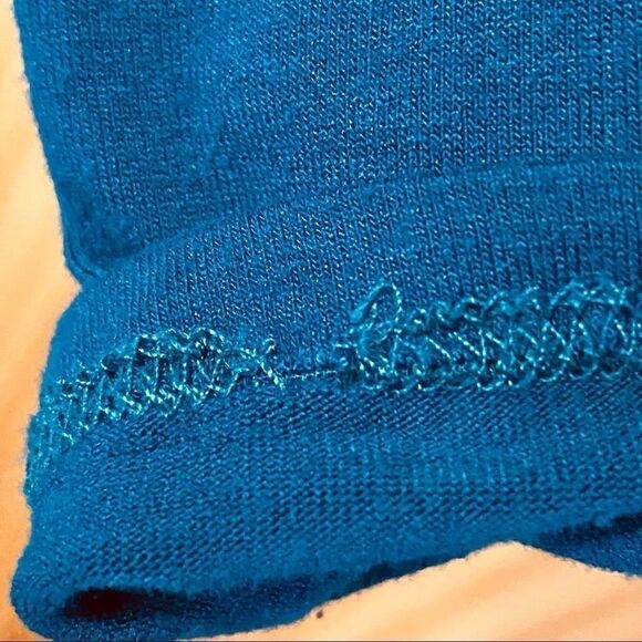 Persaya Girl blue wrap back soft knit LS shirt top - Picture 6 of 6